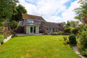 Photo 25- click for photo gallery